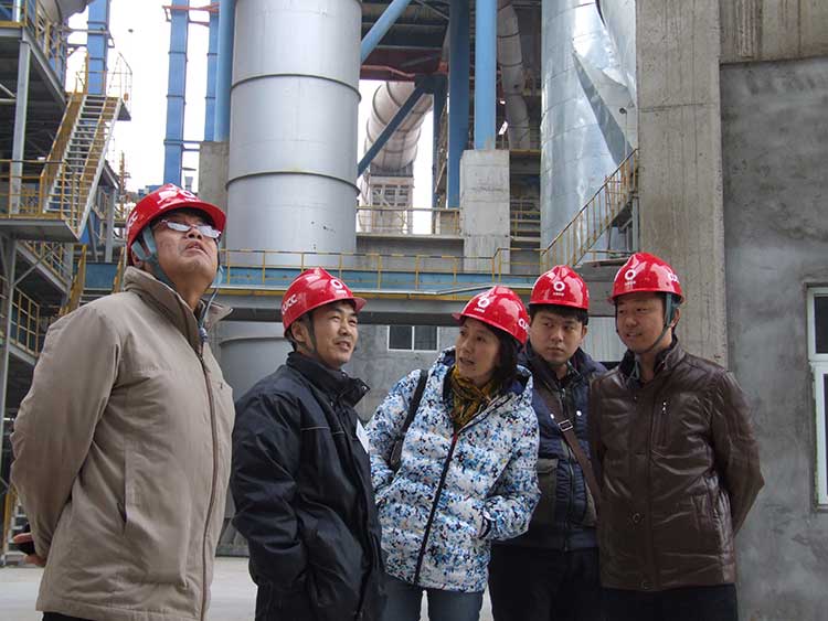 杜永紅部長一行三人參觀考察我院實(shí)習(xí)基地